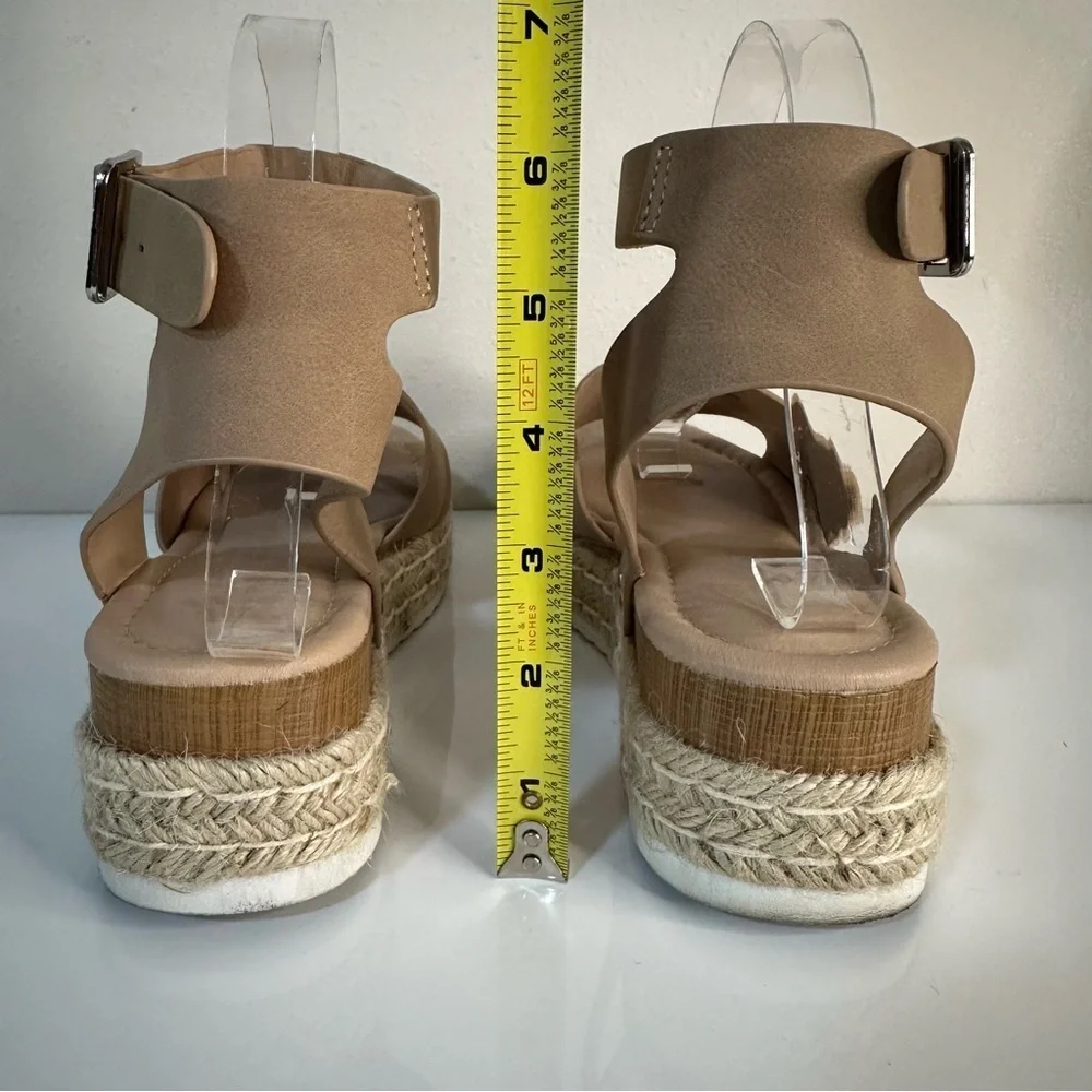 Cushionaire Espadrille Sandals